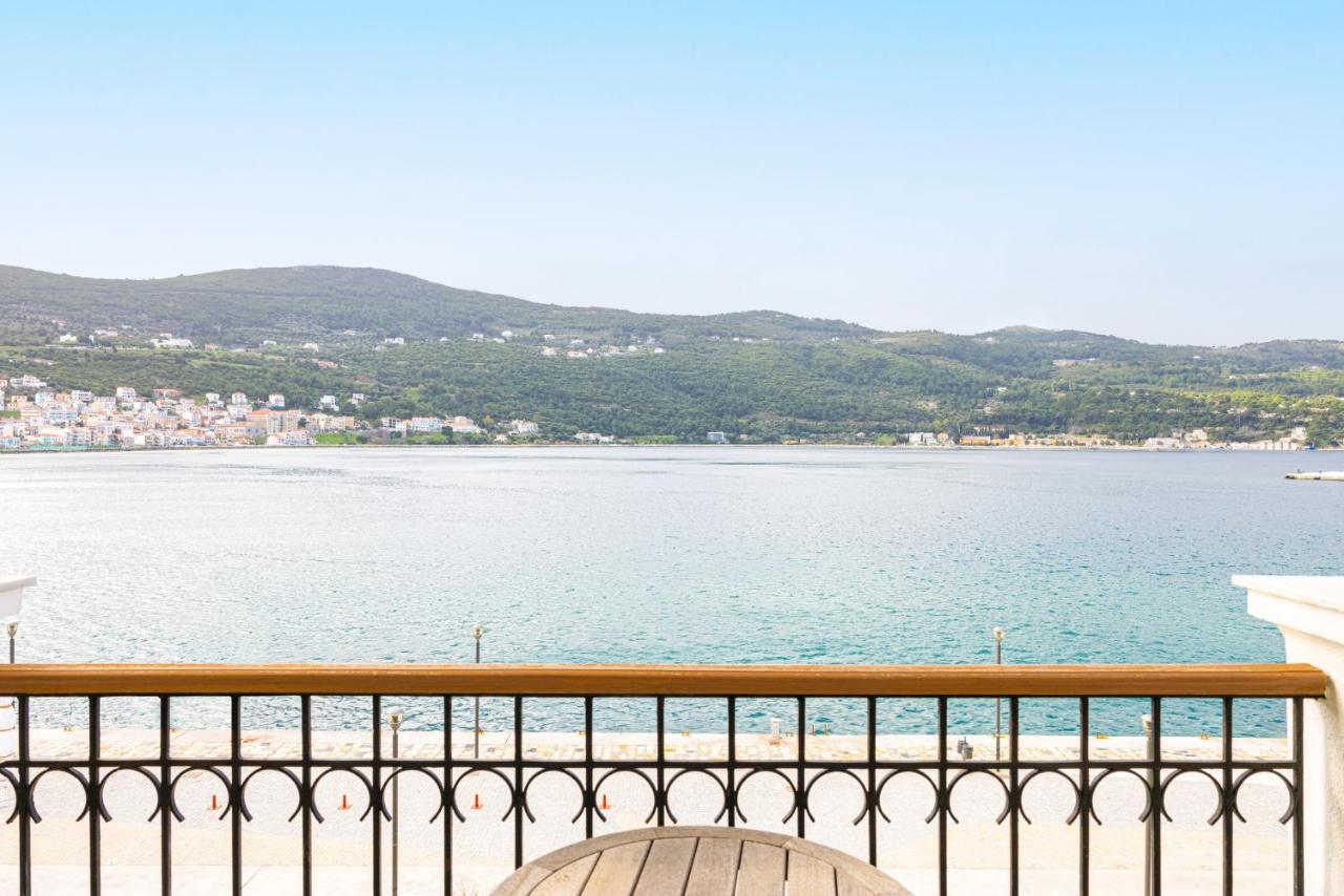 Aeolis Hotel Самос Экстерьер фото
