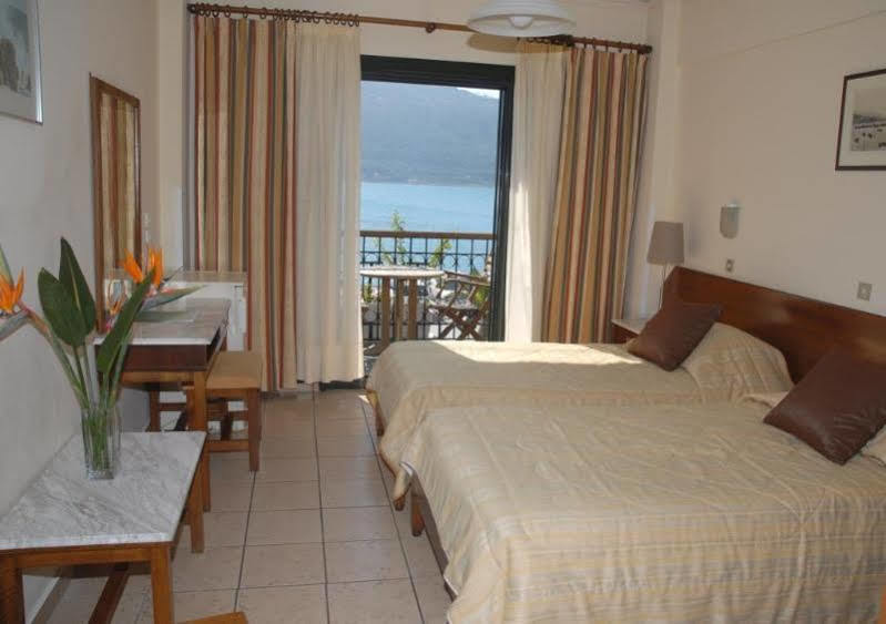 Aeolis Hotel Самос Экстерьер фото